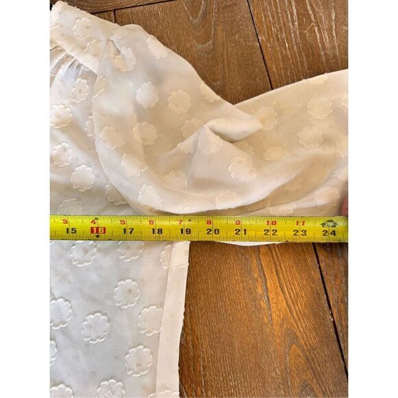 LOFT White Floral Long Sleeve Blouse Size Medium - Picture 8 of 9